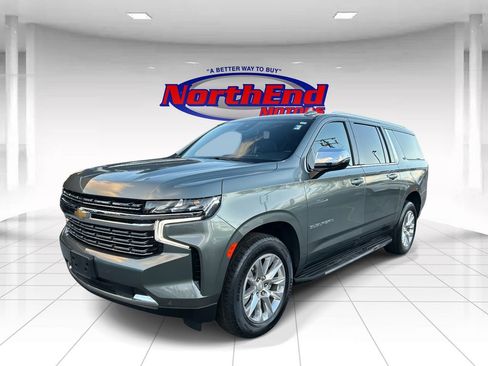 Used 2023 Chevrolet Suburban Premier image 7