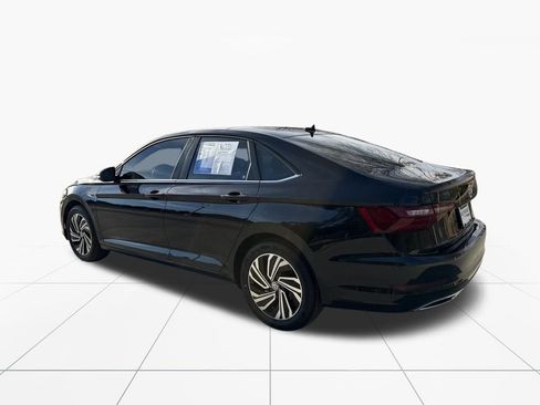 Used 2021 Volkswagen Jetta SEL Premium image 6