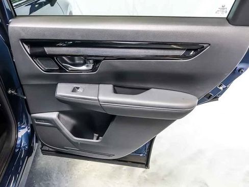 Used 2025 Honda CR-V EX-L image 30