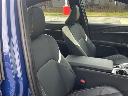 Used 2026 Toyota Camry SE image 9