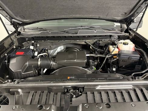 Used 2025 Chevrolet Silverado 2500 LT w/ Convenience Package image 51