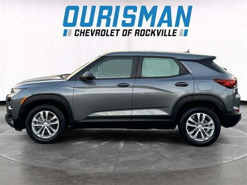 Used 2021 Chevrolet TrailBlazer LS image 3