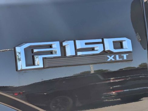 Used 2018 Ford F150 XLT w/ Equipment Group 302A Luxury AWD/4WD image 11