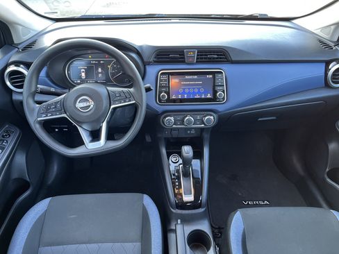 Used 2024 Nissan Versa SV image 5