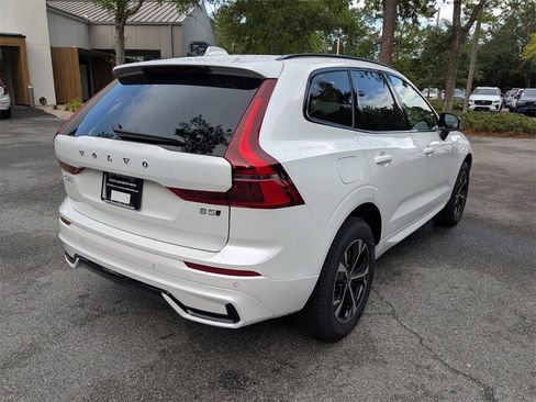 New 2026 Volvo XC60 B5 Core image 4