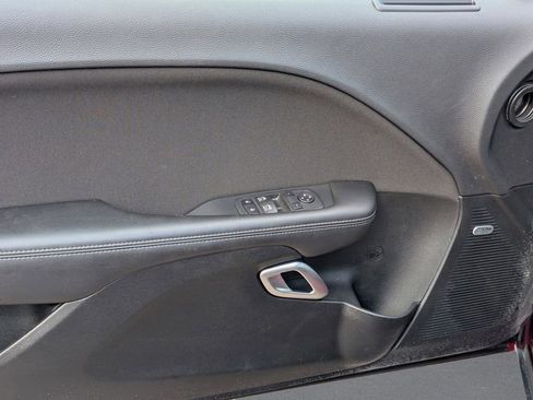 Certified 2023 Dodge Challenger R/T w/ Blacktop Package image 15