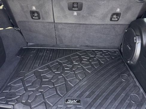 Used 2020 Jeep Wrangler Unlimited Sahara image 14