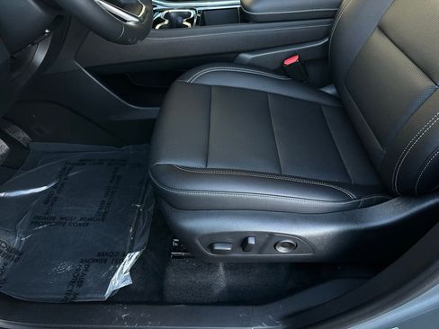 New 2026 Chevrolet Traverse LT w/ Enhanced Driving Package image 12