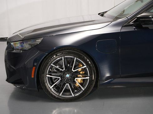 Used 2025 BMW M5 Touring w/ M Driver's Package AWD/4WD image 3