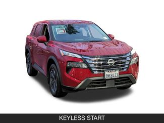 Certified 2025 Nissan Rogue SV video 2