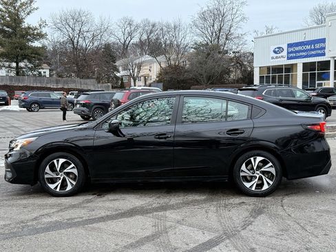 Used 2023 Subaru Legacy Premium image 9