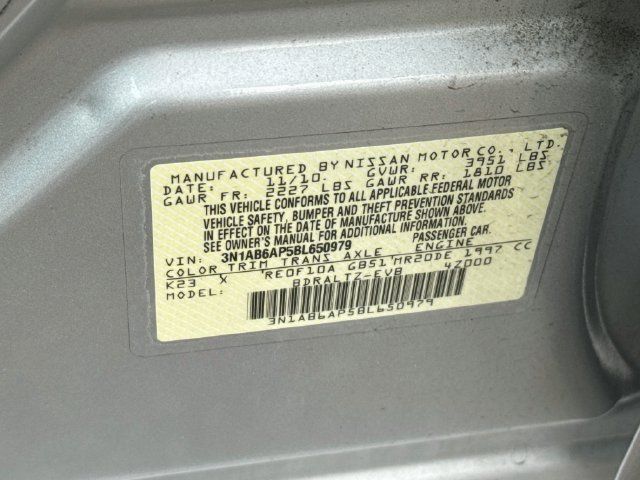 Used 2011 Nissan Sentra 2.0 SR FWD image 18