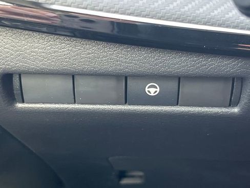 New 2026 Nissan Kicks SR w/ Cold Weather Package AWD/4WD image 19