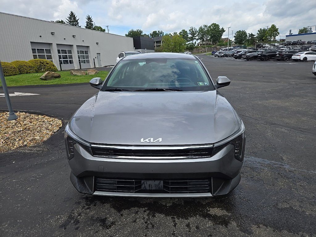Certified 2025 Kia K4 EX FWD image 10