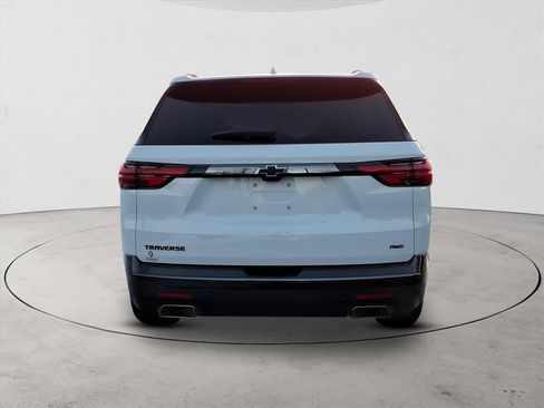 Certified 2024 Chevrolet Traverse Premier w/ Redline Edition image 6
