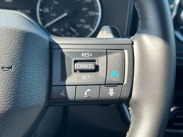 Certified 2025 Nissan Rogue SV AWD/4WD image 39