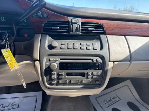 Used 2003 Cadillac De Ville w/ Trunk Convenience Package image 24