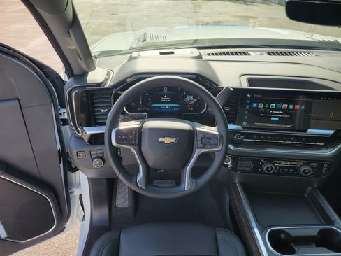 New 2026 Chevrolet Silverado 2500 LT w/ Z71 Chrome Sport Edition AWD/4WD image 20