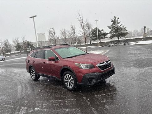 Used 2021 Subaru Outback Premium image 1