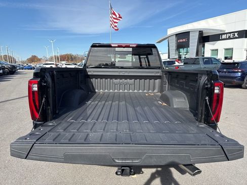 Used 2025 GMC Sierra 2500 Denali image 30