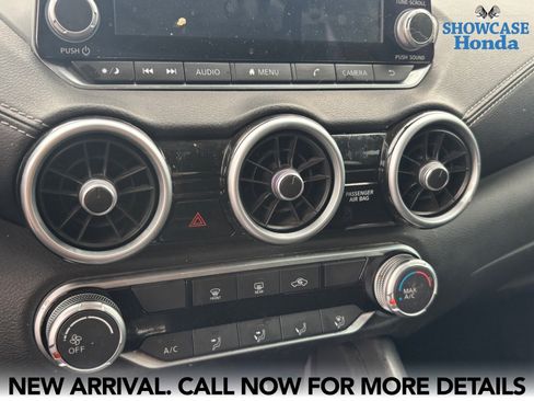 Used 2025 Nissan Sentra SV image 11