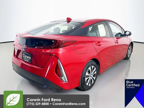 Used 2021 Toyota Prius Prime LE image 8
