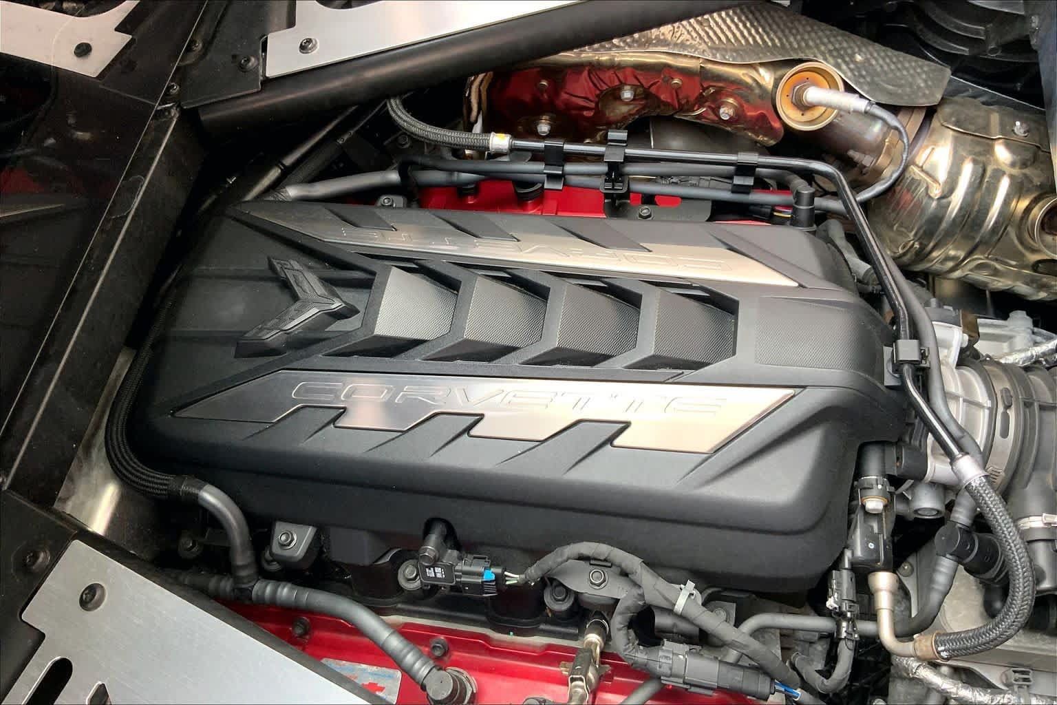 Used 2021 Chevrolet Corvette Stingray Preferred Cpe w/ Z51 Performance Package RWD image 28