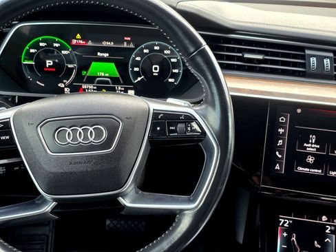 Used 2019 Audi e-tron Premium Plus AWD/4WD image 22