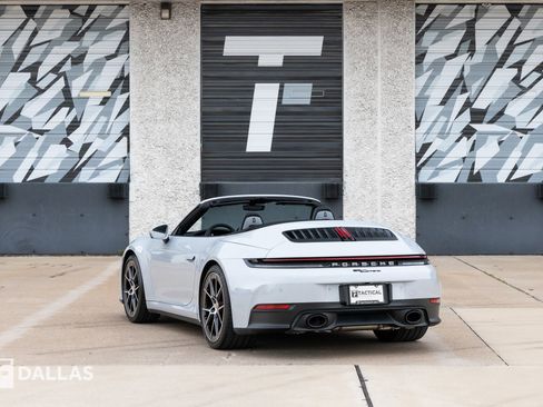 Used 2025 Porsche 911 Carrera image 11