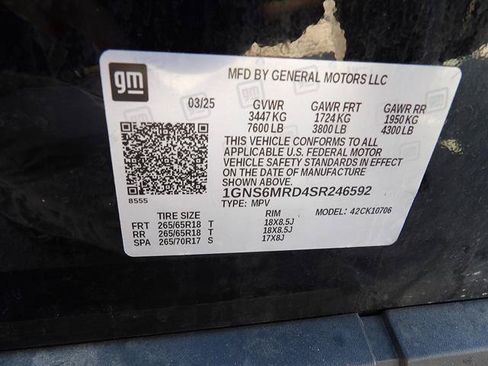 Used 2025 Chevrolet Tahoe LS AWD/4WD image 11