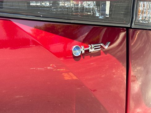 New 2026 Toyota Highlander Limited AWD/4WD image 9