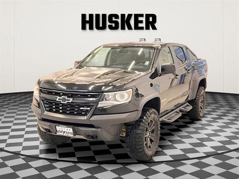 Used 2019 Chevrolet Colorado ZR2 w/ ZR2 Midnight Special Edition image 4