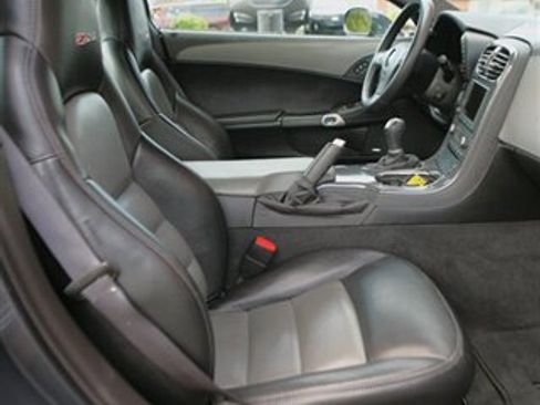 Used 2009 Chevrolet Corvette Z06 w/ Preferred Equipment Group RWD image 22