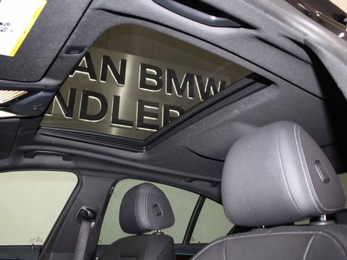 Used 2021 BMW 530e 530e w/ M Sport Package image 15