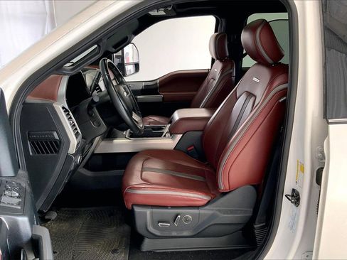 Used 2019 Ford F250 Platinum w/ Platinum Ultimate Package image 15