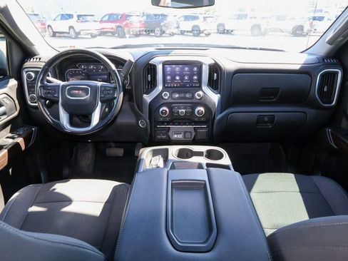 Used 2019 GMC Sierra 1500 SLE w/ SLE Value Package AWD/4WD image 11