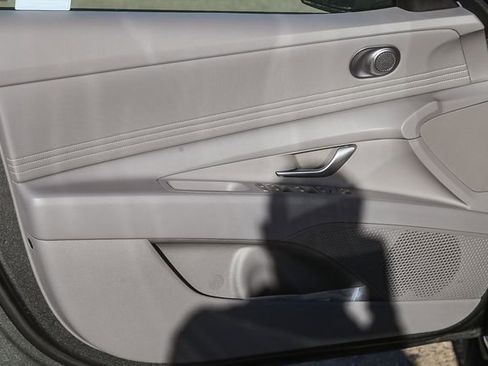 New 2026 Hyundai Elantra SEL Sport image 24