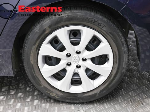 Used 2023 Toyota Corolla LE FWD image 8