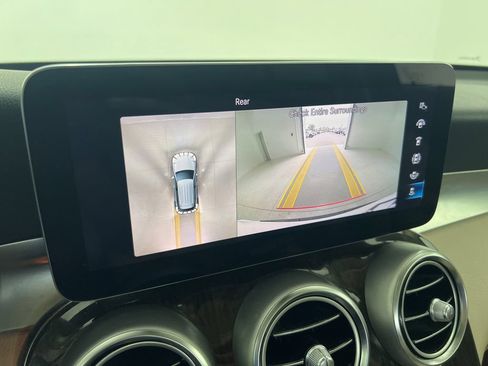 Used 2022 Mercedes-Benz GLC 300 image 13