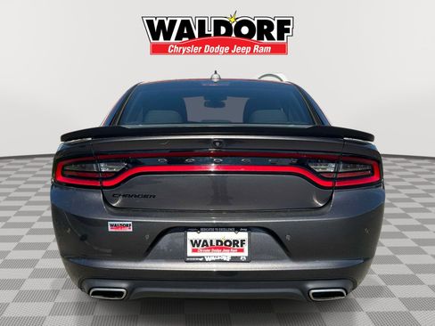Used 2023 Dodge Charger SXT w/ Blacktop Package RWD image 5
