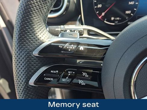 Used 2023 Mercedes-Benz GLC 300 4MATIC image 7