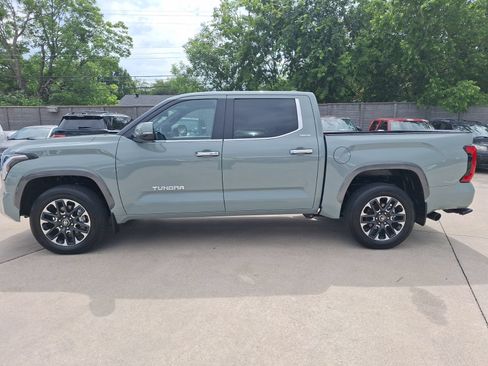 Used 2026 Toyota Tundra Limited AWD/4WD image 3