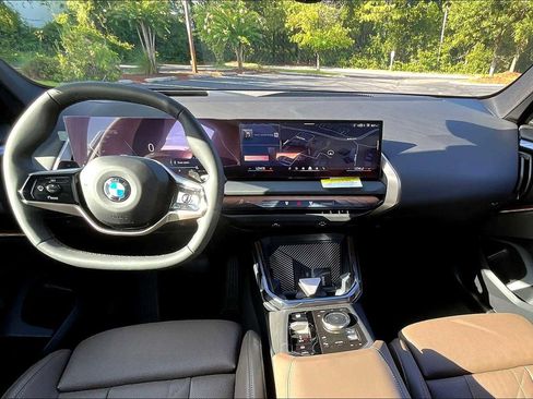 New 2025 BMW X3 xDrive30i w/ Premium Package image 5