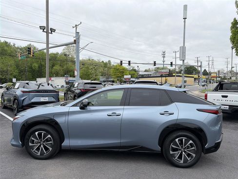 Used 2024 Lexus RZ 450e Premium w/ Accessory Package (Z1) AWD/4WD image 2