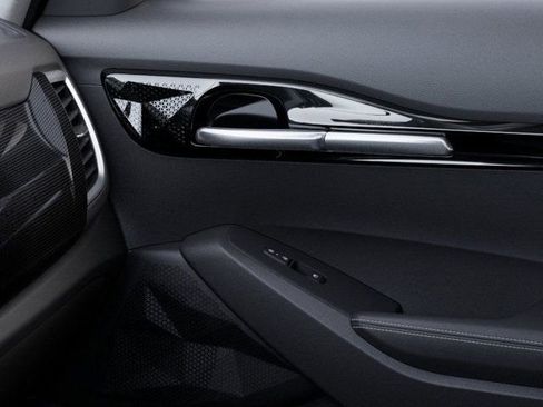 New 2025 Kia Seltos X-Line image 25