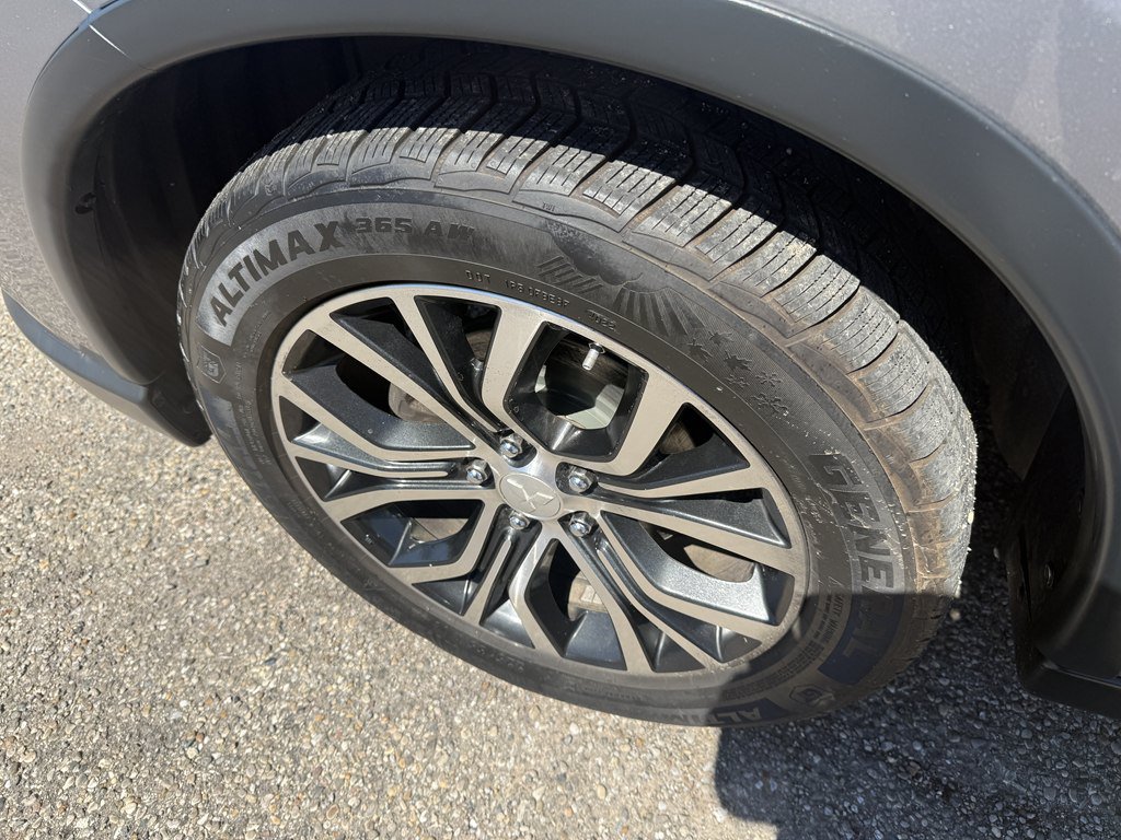 Used 2016 Mitsubishi Outlander SE AWD/4WD image 9
