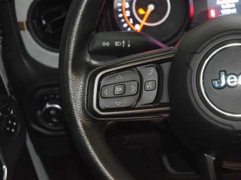 Used 2024 Jeep Gladiator Sport AWD/4WD image 34