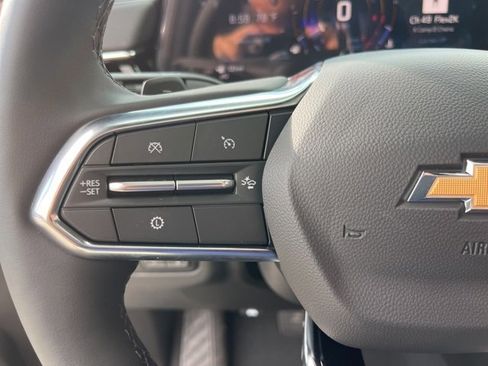 New 2026 Chevrolet Suburban High Country image 22