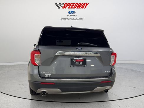 Used 2021 Ford Explorer Limited w/ Equipment Group 301A image 8