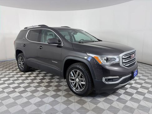 Used 2017 GMC Acadia SLT AWD/4WD image 1